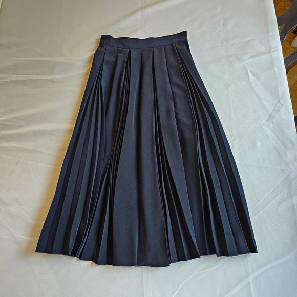 Pleated Midi Circle Skirt - size approx XS - Picture 4 of 6